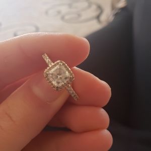 Pandora rose gold ring